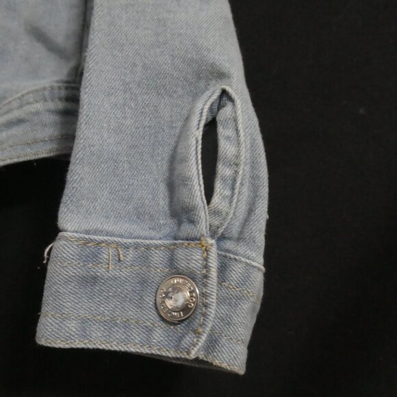 LIMITED TOO | 3T | Light Blue Snap Button Denim Jacket | *2 buttons don't close - Picture 9 of 16